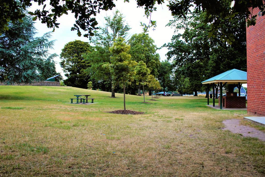 Ballarat Eureka Lodge Motel Exteriör bild